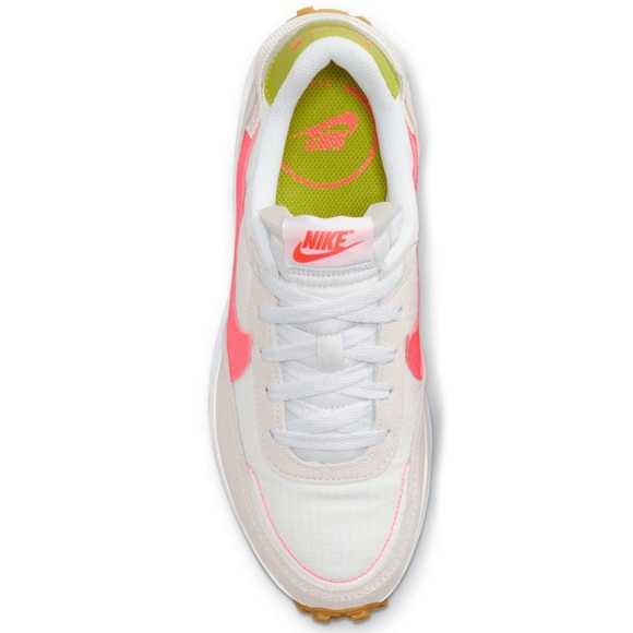 Nike Waffle Debut “1972” Women's Athletic Running Gym Shoes OFF-WHITE/HOT PUNCH - Picture 4 of 6